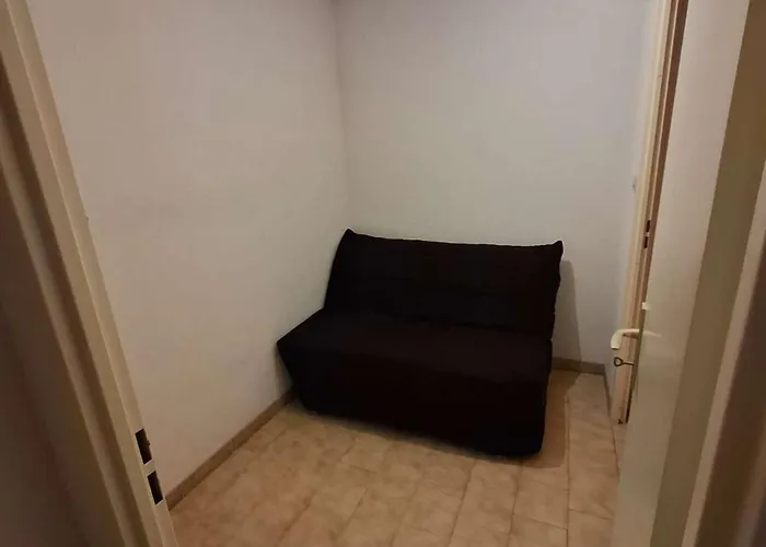 T2 Cabine, Rdc Avec Terrasse – à 50m, Parking Privé - Fr-1-702-5 Appartement